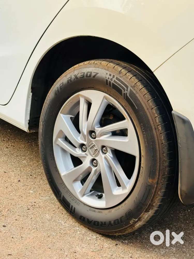 Honda Jazz 2016 Diesel Well Maintained