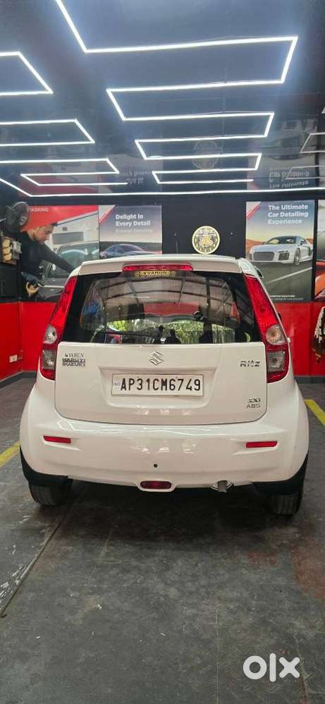 Maruti Suzuki Ritz Zxi Bs-iv, 2014, Petrol