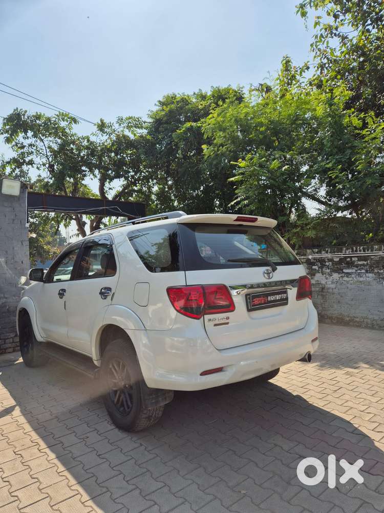 Toyota Fortuner 3.0 4x2 Automatic, 2014, Diesel
