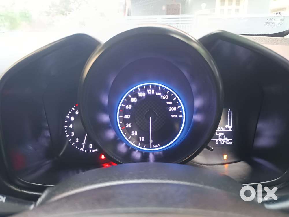 Hyundai Venue 1.2 S (o), 2019, Petrol