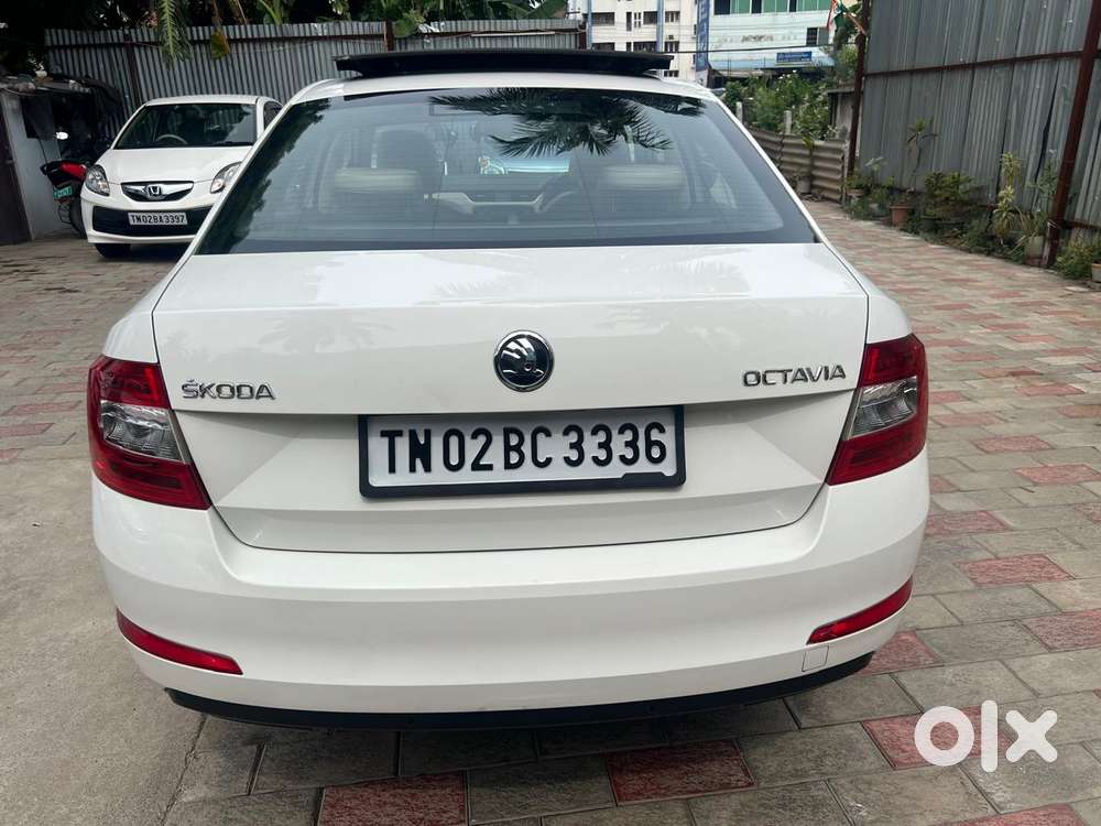 Skoda Octavia Elegance 2.0 Tdi At, 2015, Diesel