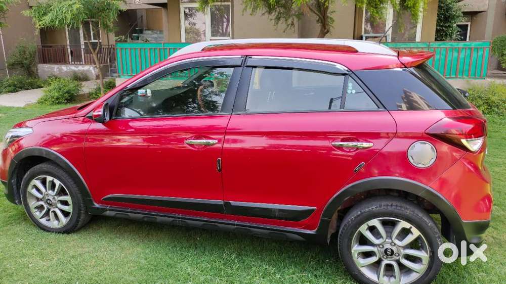 Excellent Maintained Top Model Cng Fitted I20 Active, Personal Driven,