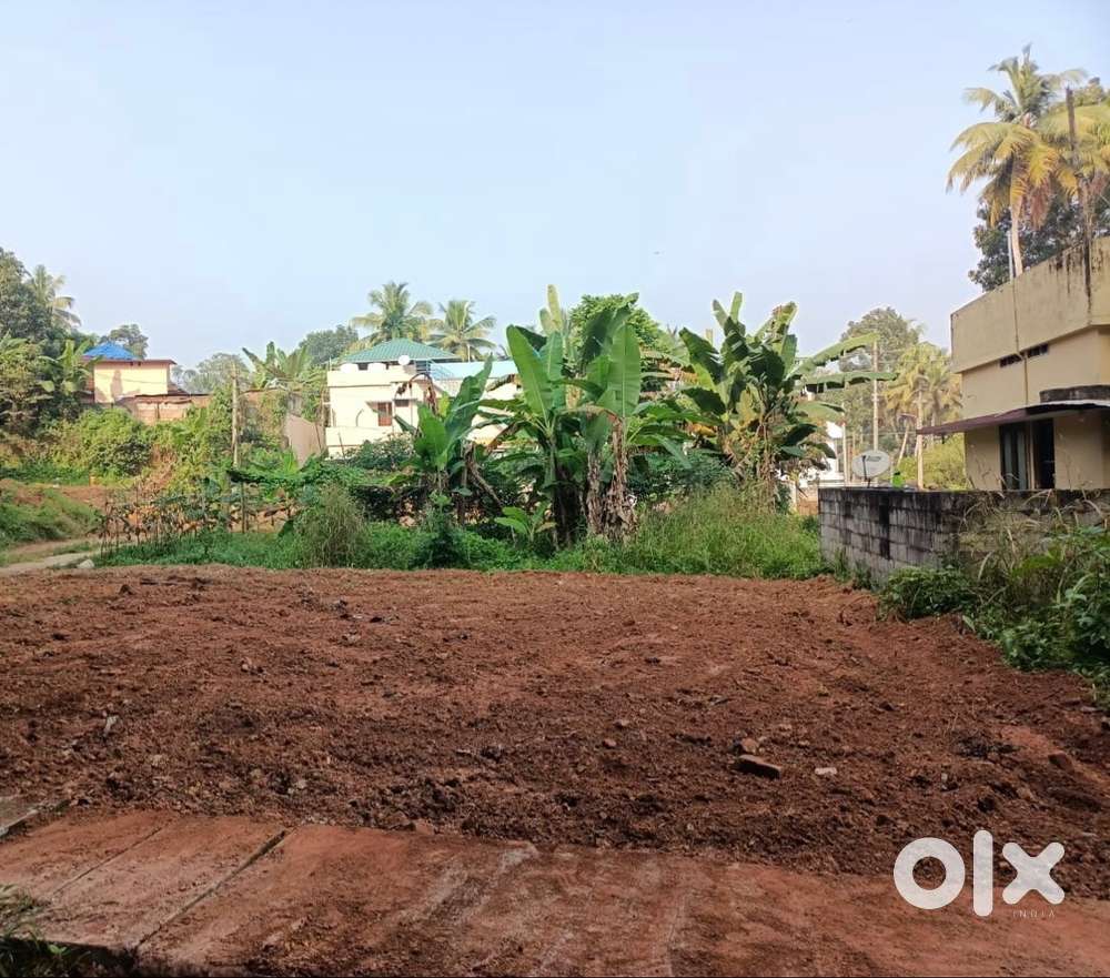 Plot for sale near Ulloor Junction Lands & Plots 1715093289