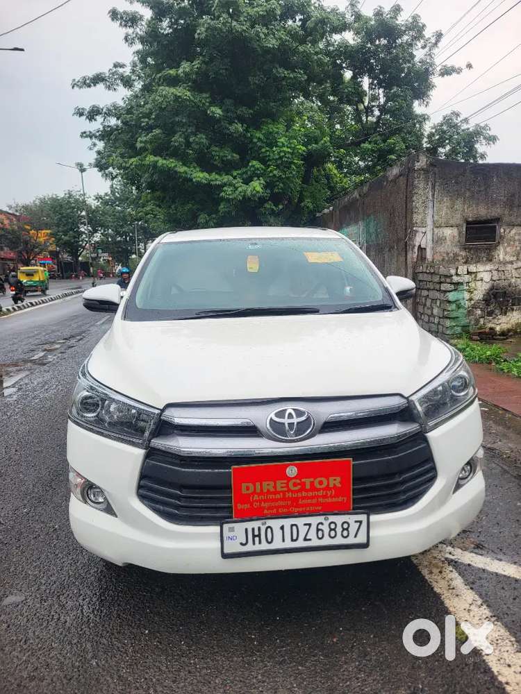 Toyota Innova 2.5 V 2020