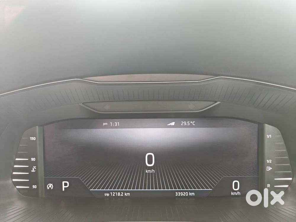 Skoda Superb 2.0 L&k Tsi At, 2024, Petrol