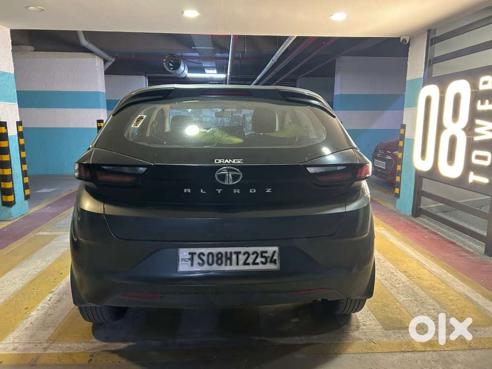 2021 Tata Altroz 1.2 Petrol Manual