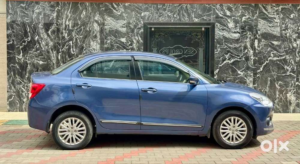 Maruti Suzuki Dzire 1.2 Zxi, 2017, Petrol