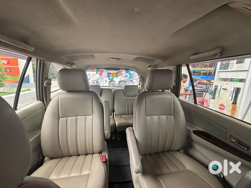 Toyota Innova Diesel 2012 Suv