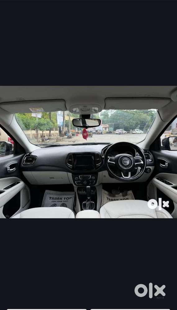 Jeep Compass Petrol Automatic 2017