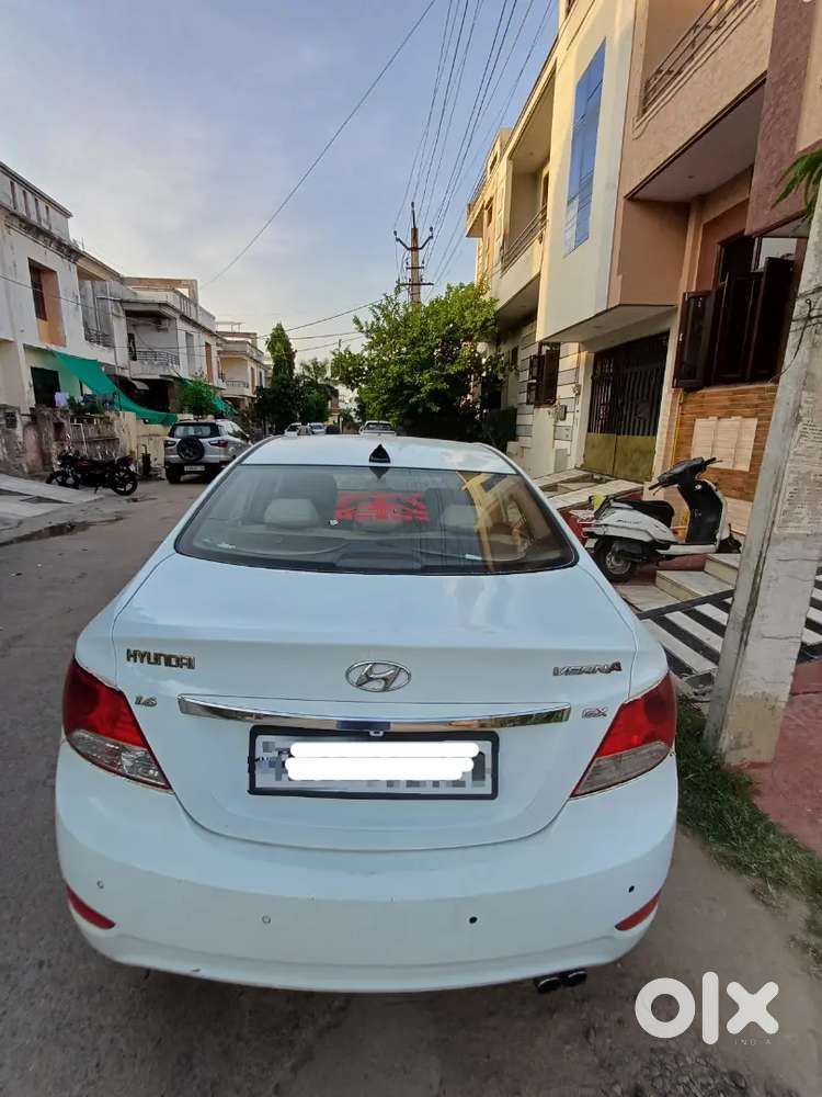 Hyundai Verna Fluidic 2011 Diesel Manual
