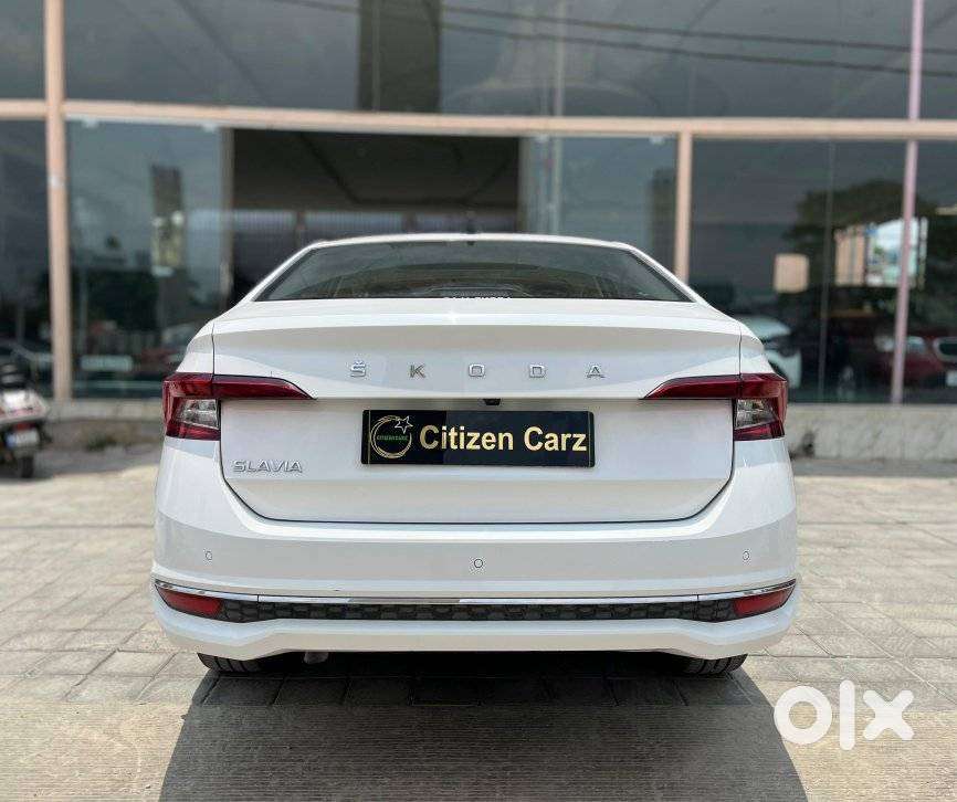 Skoda Slavia 1.0 Tsi Style, 2024, Petrol
