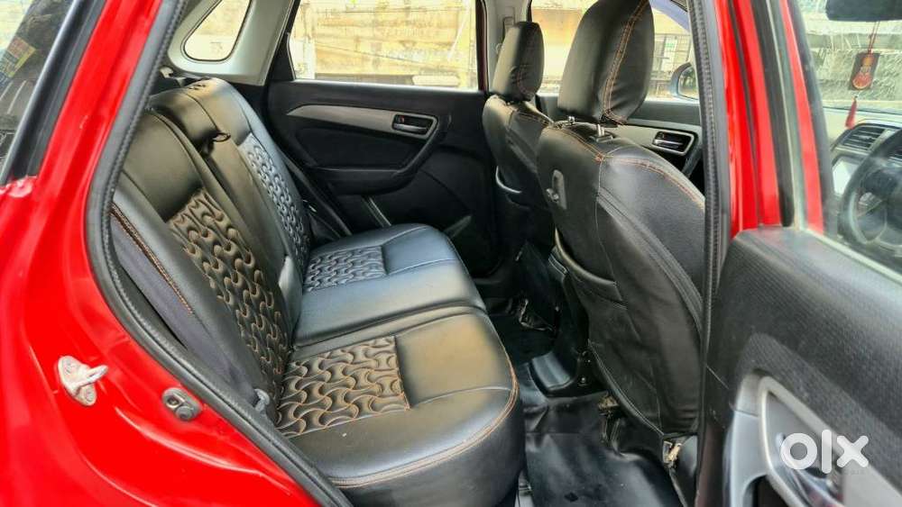 Maruti Suzuki Brezza Zdi+ Dual Tone, 2018, Diesel