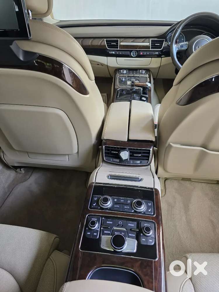 Audi A8 L 2015 Diesel 70000 Km Driven