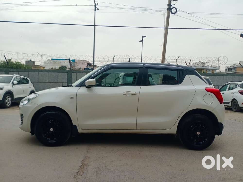 Maruti Suzuki Swift Lxi Optional-o, 2022, Petrol