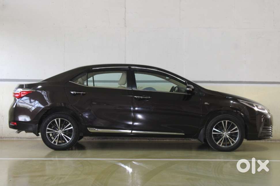 Toyota Corolla Altis 1.8 Gl, 2017, Petrol