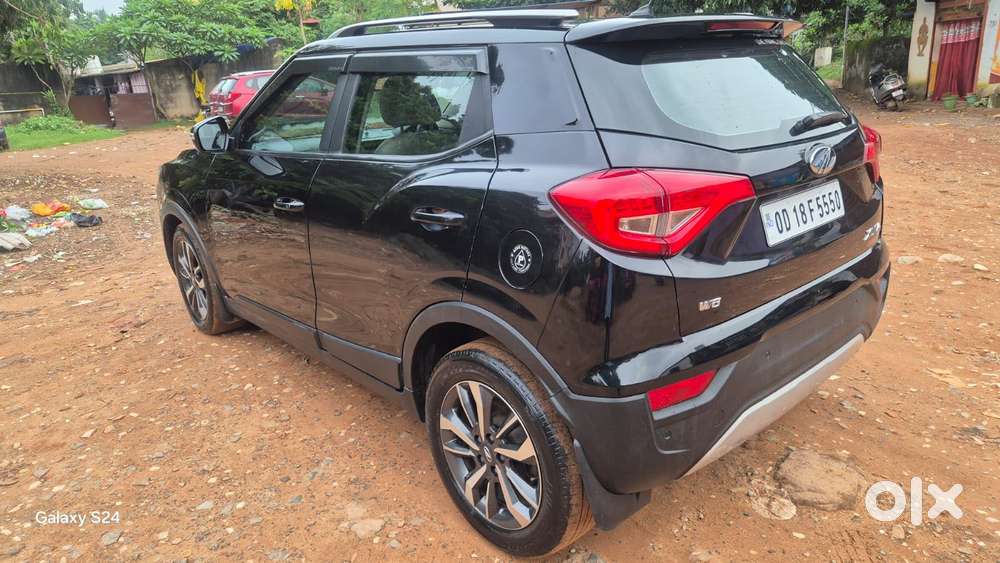 Mahindra Xuv300 W8 Option, 2019, Petrol