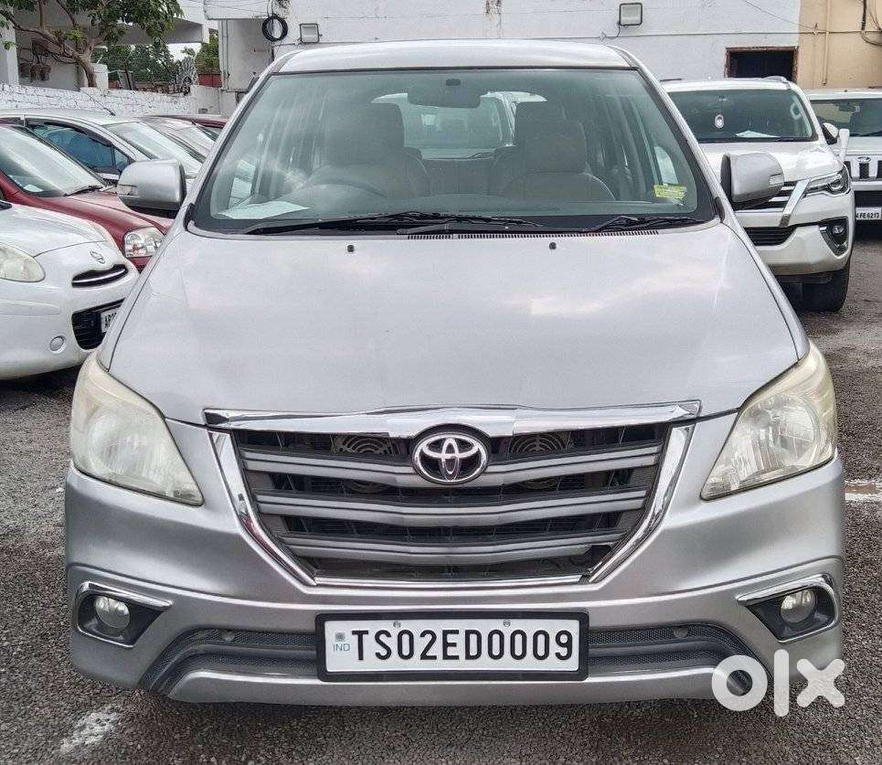 Toyota Innova 2.5 V 7 Str, 2014, Diesel