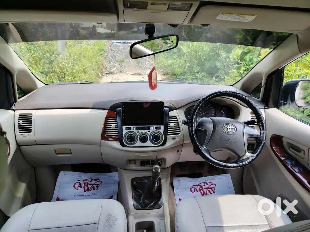 Toyota Innova 2012 Diesel 198000 Km Driven Good Condition Reregisterd