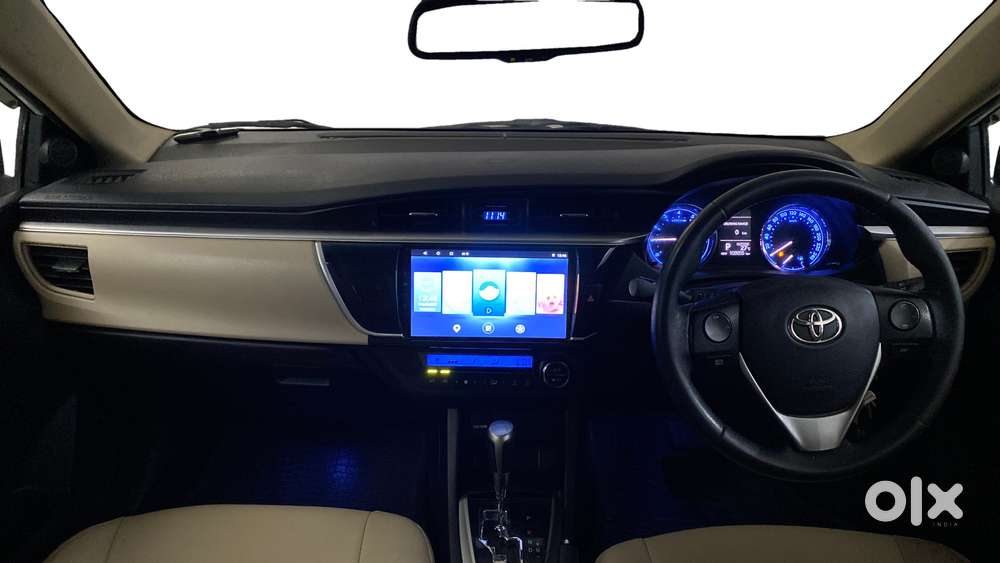 Toyota Corolla Altis [2014-2017] 1.8 G Cvt, 2015, Petrol