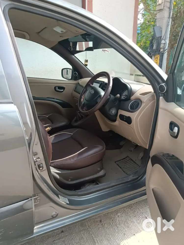 Hyundai I10 Sportz 2010 Second-owner
