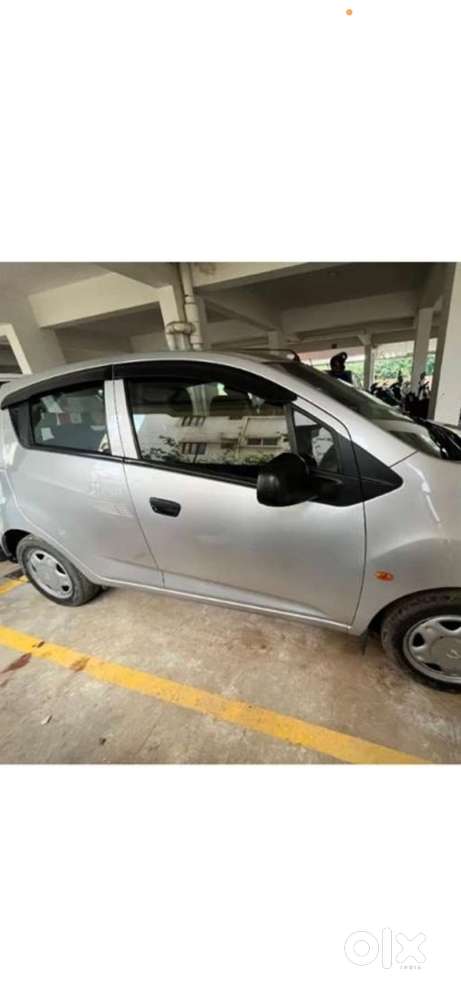 Chevrolet Beat Lt Petrol 2011