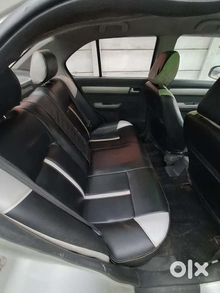 Maruti Suzuki Dzire 1.2 Vxi 2011