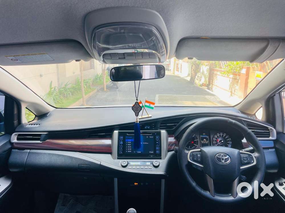 Toyota Innova Crysta 2.4 Z 7 Str, 2017, Diesel