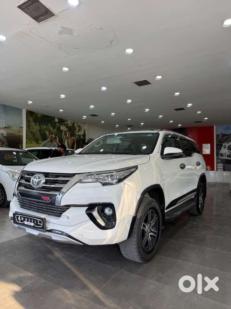 Toyota Fortuner 4x2 At 2.8 Diesel, 2017, Diesel