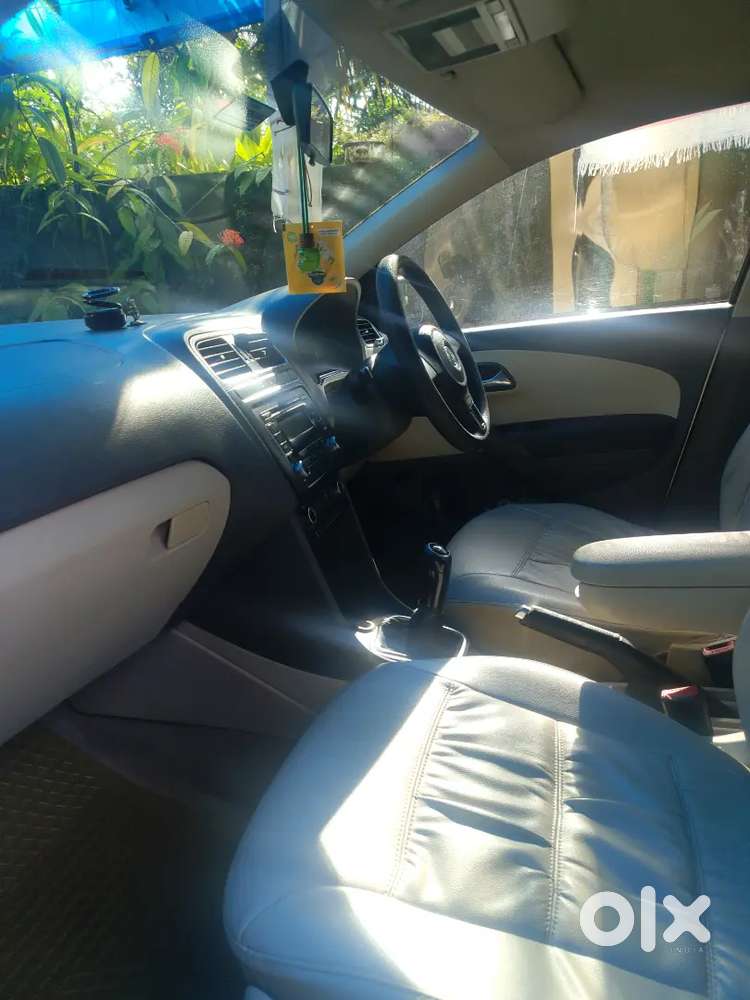 Volkswagen Vento 2012 Petrol Breeze