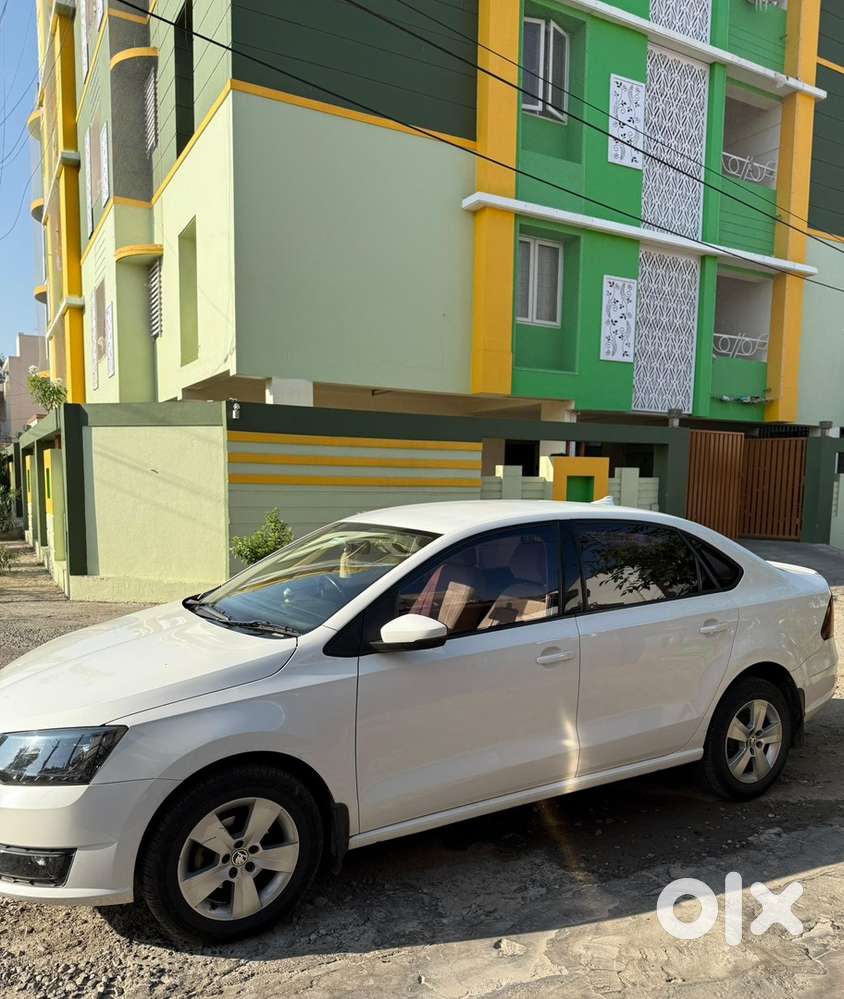 Skoda Rapid Auto 2019 Diesel 110000 Km Driven
