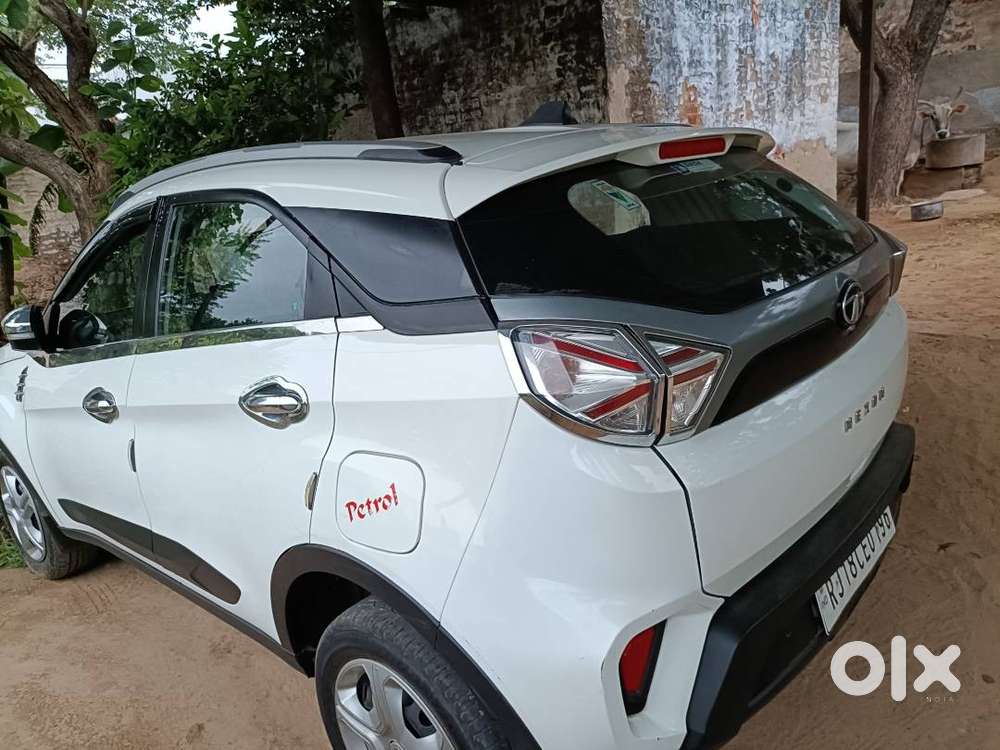 Tata Nexon Xm 2021