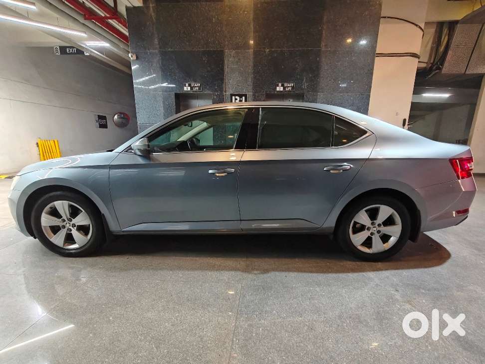 Skoda Superb Style 1.8 Tsi Mt, 2016, Petrol