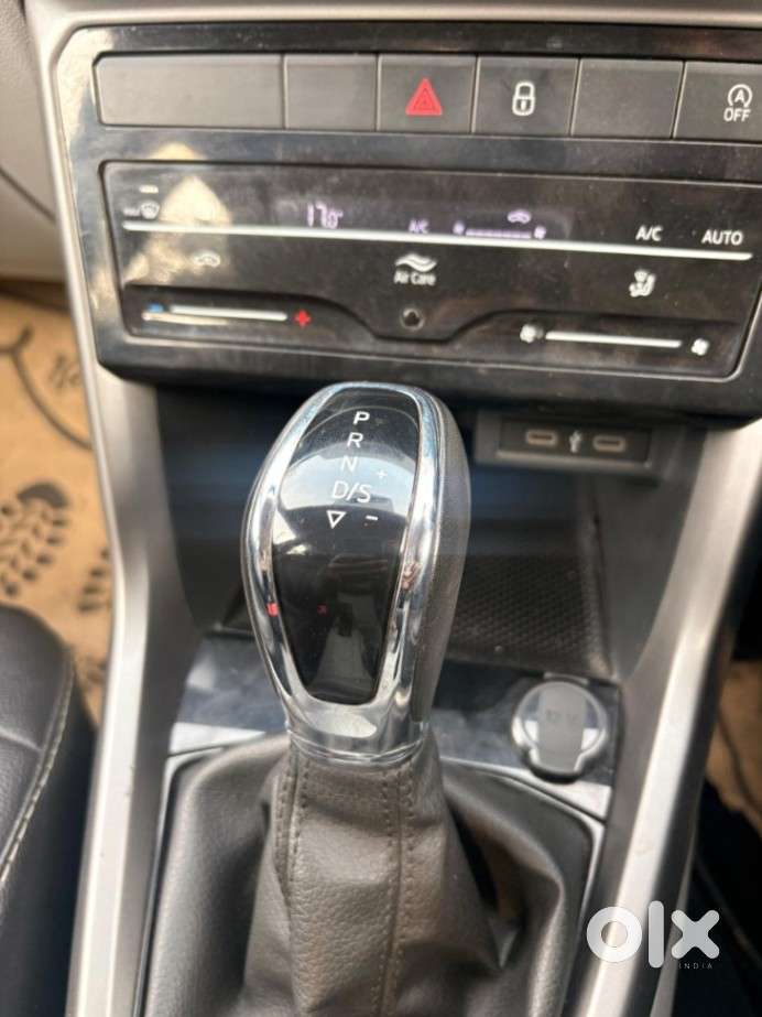 Skoda Kushaq 1.0 Tsi Ambition At, 2023, Petrol