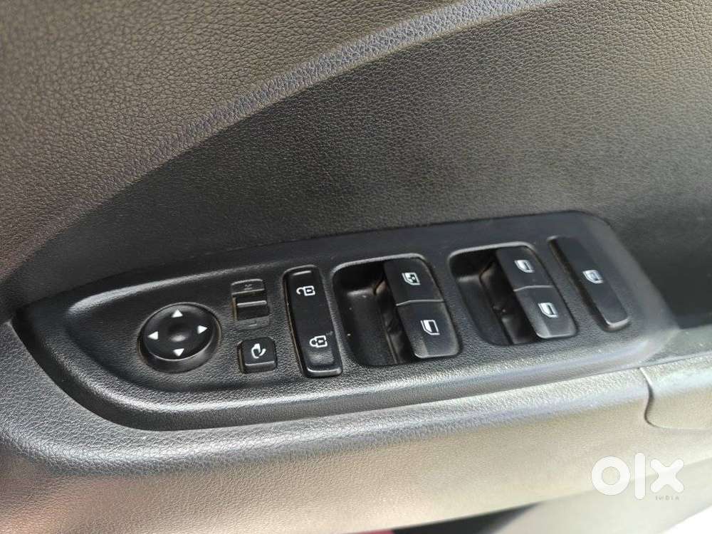 Hyundai Venue Sx Mt, 2022, Diesel