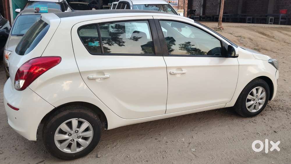 Hyundai I20 Sportz 1.2 Bs-iv, 2012, Petrol