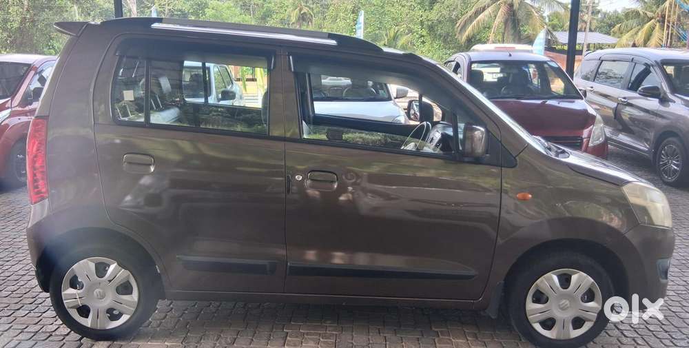 Maruti Suzuki Wagon R Vxi Optional, 2018, Petrol