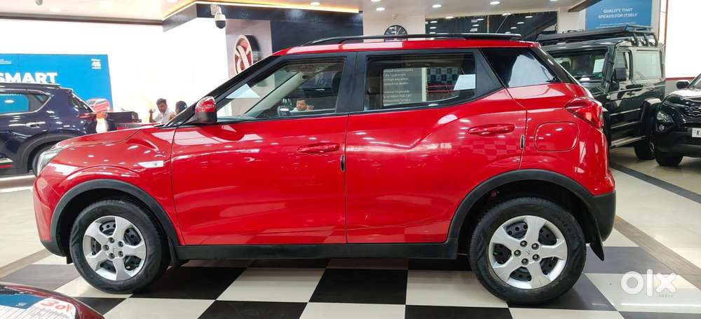 Mahindra Xuv300 W6, 2023, Petrol
