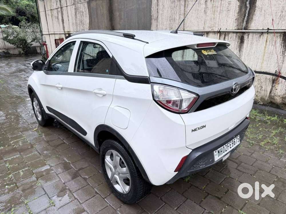 Tata Nexon 1.2 Revotron Xma Amt (s), 2019, Petrol