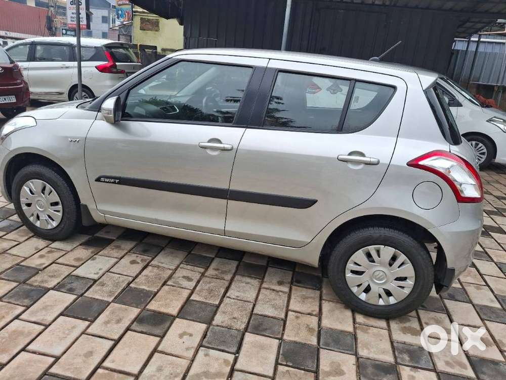 Maruti Suzuki Swift Vxi 1.2 Abs Bs-iv, 2014