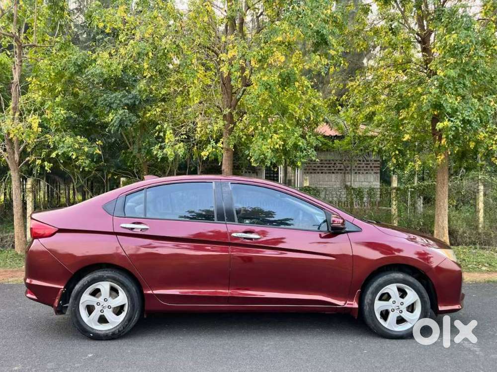 Honda City 2011-2013 1.5 V Mt Sunroof, 2014, Petrol