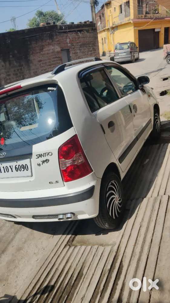 Hyundai Santro Xing Gls 2012 And Tax Paid Up To 2032
