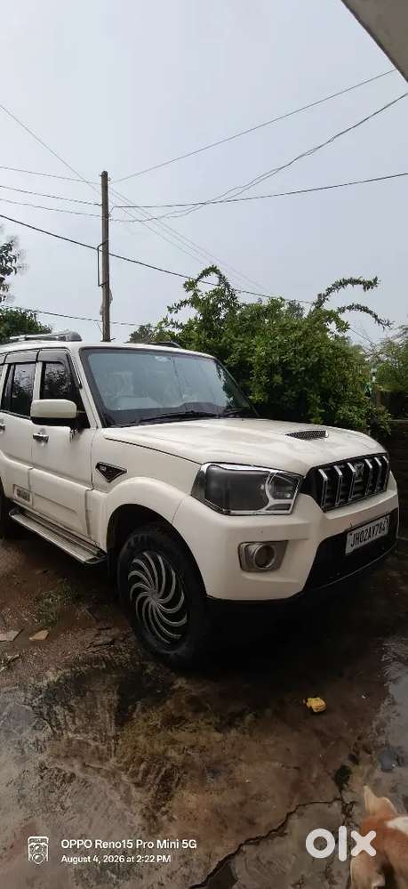 Mahindra Scorpio S5 2018