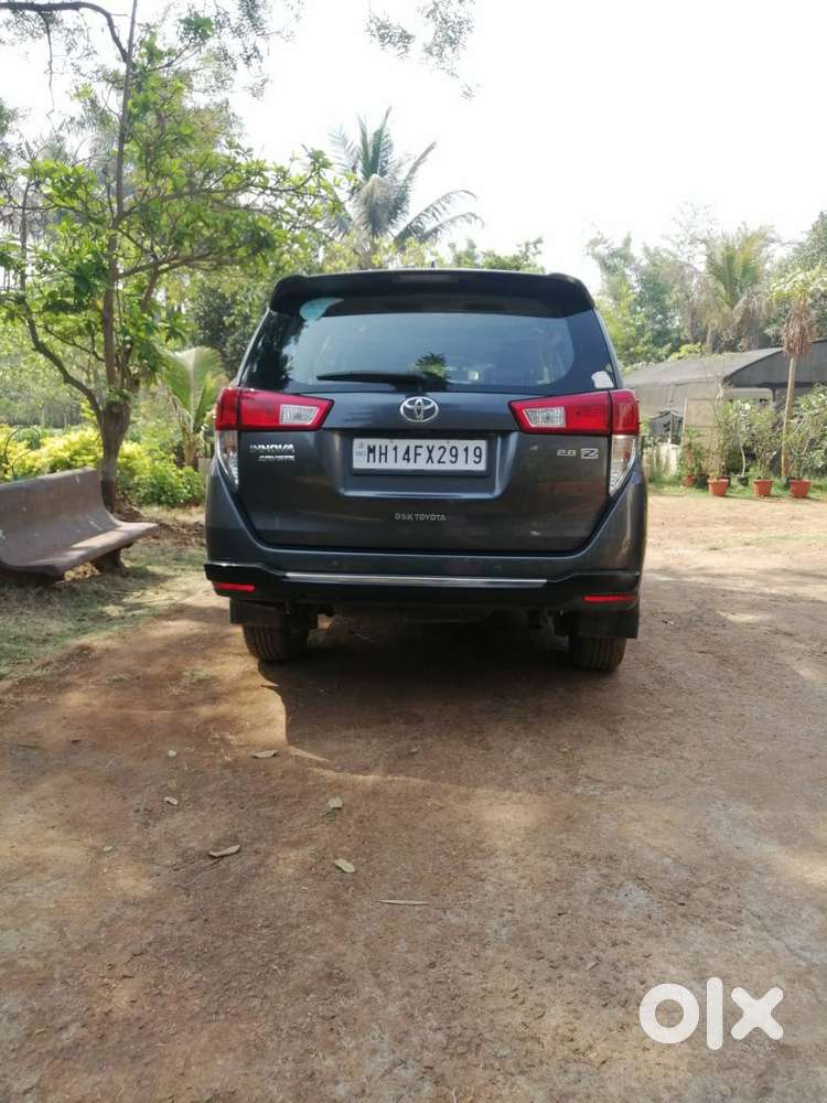 Toyota Innova Crysta 2.8 Z At  2016  Top-end  Grey