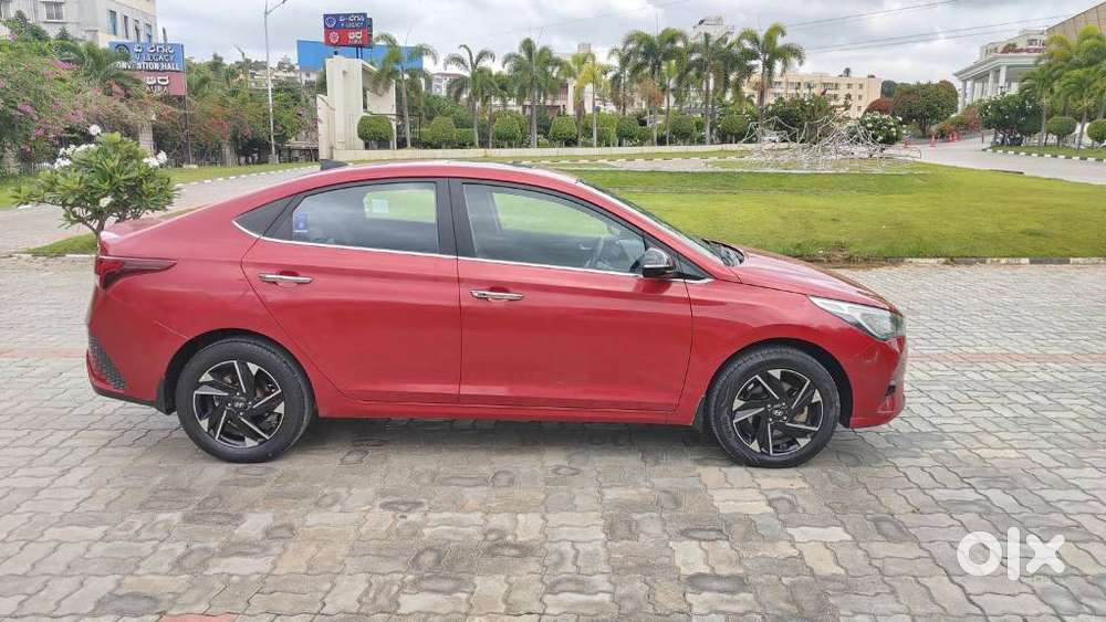 Hyundai Verna 1.6 Sx (o) Vtvt, 2020, Petrol