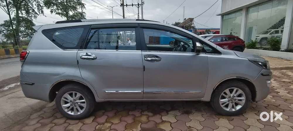 Toyota Innova Crysta 2018