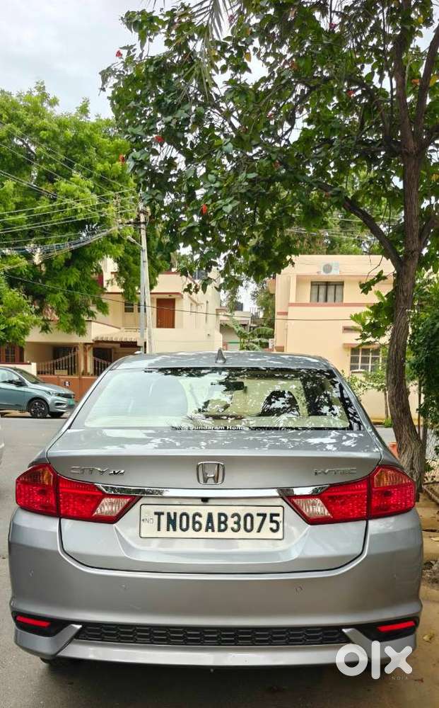 Honda City V Mt Exclusive, 2022, Petrol
