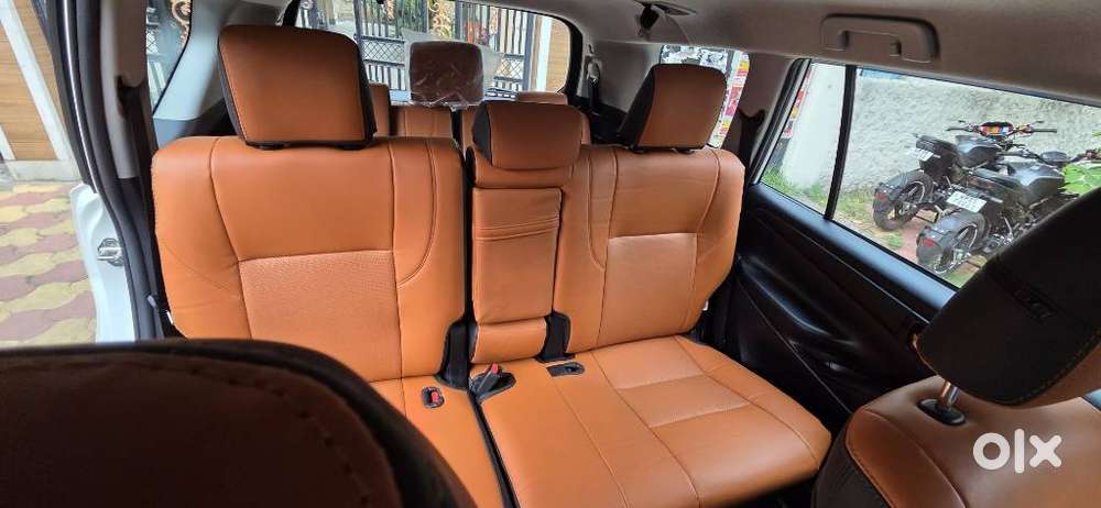 Toyota Innova Crysta 2.4 Gx Limited Edition 8 Str, 2025, Diesel