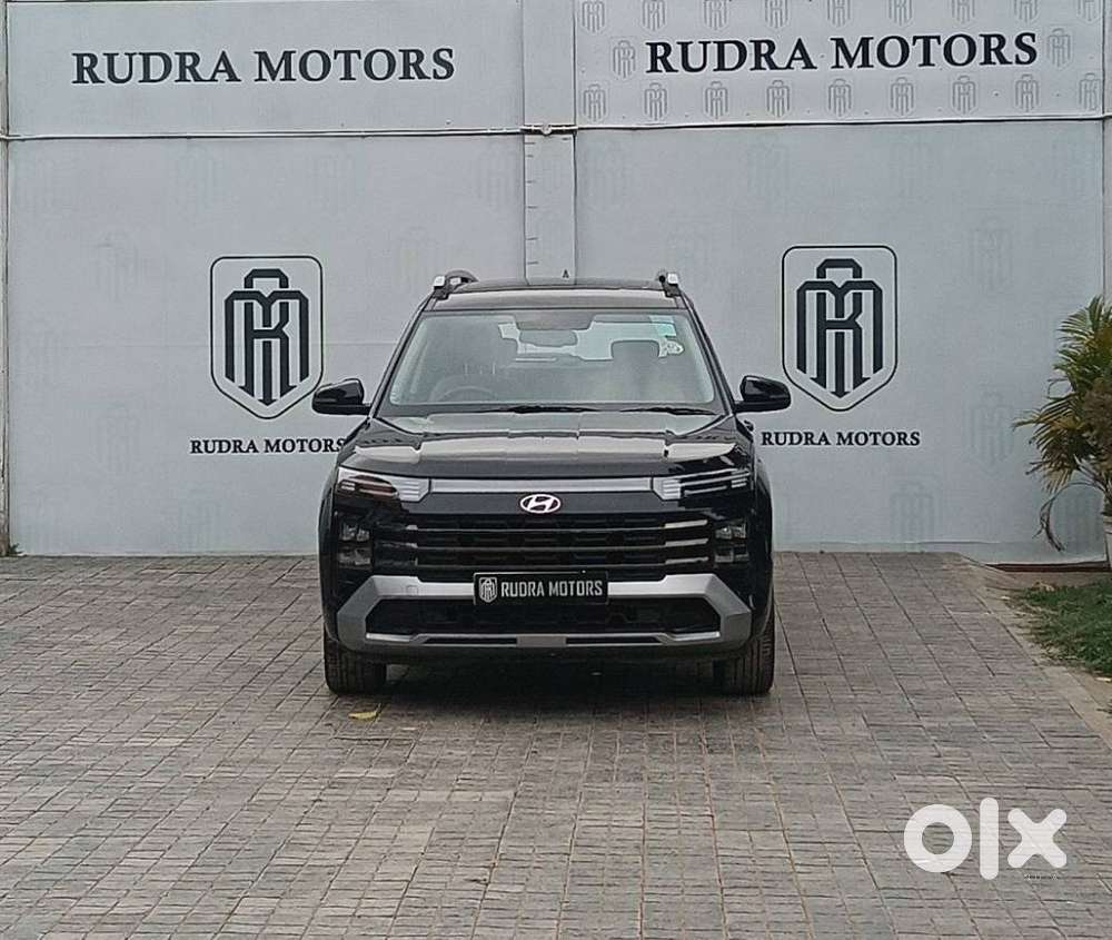 Hyundai Alcazar Prestige 7-seater, 2024, Petrol