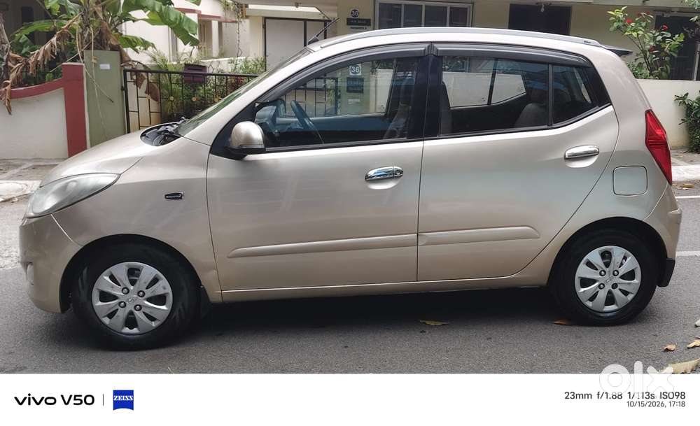 Hyundai I10 Sportz, 2011, Petrol