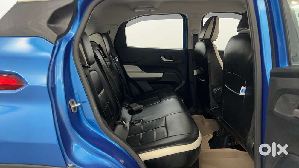 Tata Punch 1.2 Revotron Creative Amt Dual Tone, 2024, Petrol